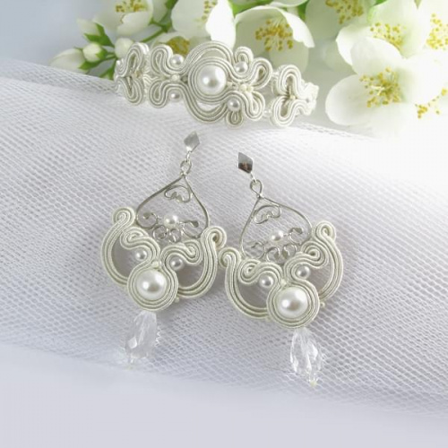 Kolczyki ślubne z perłami