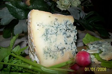 Sery owcze i kozie #dojrzewające #kozie #naturalne #owcze #Sery #zagrodowe