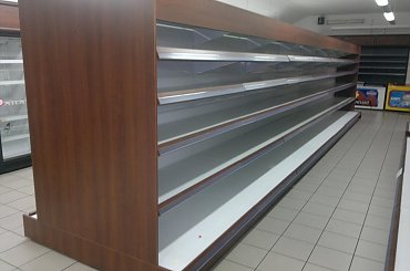 Wyposażenie sklepu #dyskont #market #MaszynkaDoMięsa #regał #regały #waga