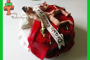 Tort na wieczór panieński z cristanem ronaldo #ronaldo #tort #TortyKraków #TortyWalentynki #WieczórPanieński
