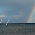 Z dwu stron tęczy #morze #Bałtyk #tęcza #żagiel #jacht