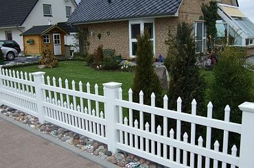 #ogrodzenie #pvc #pcv #płot #parkan #ażur #kratka #brama #furtka #pergola #przęsło #słupek