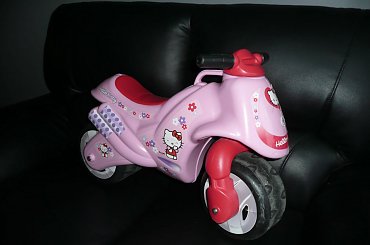 3.499 isk #domek #kurtki #motor #puzle